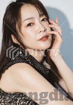 亚洲av人人爽色婷婷麻豆-关于窥视华亚之美，色彩斑斓的婷婷麻豆一文